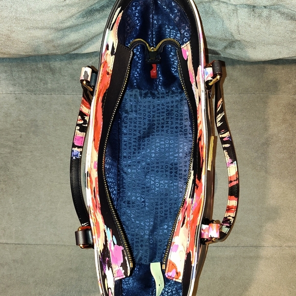 KATE SPADE NEW YORK SMALL TALLY BLURRY FLORAL LAUREL WAY BLACK TOTE - Picture 16 of 16